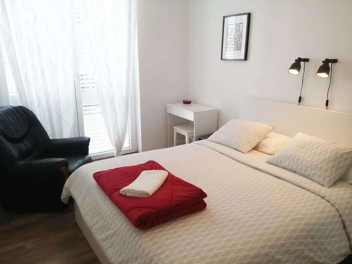 Rosa Apartment Zadar 0*,  Croatia