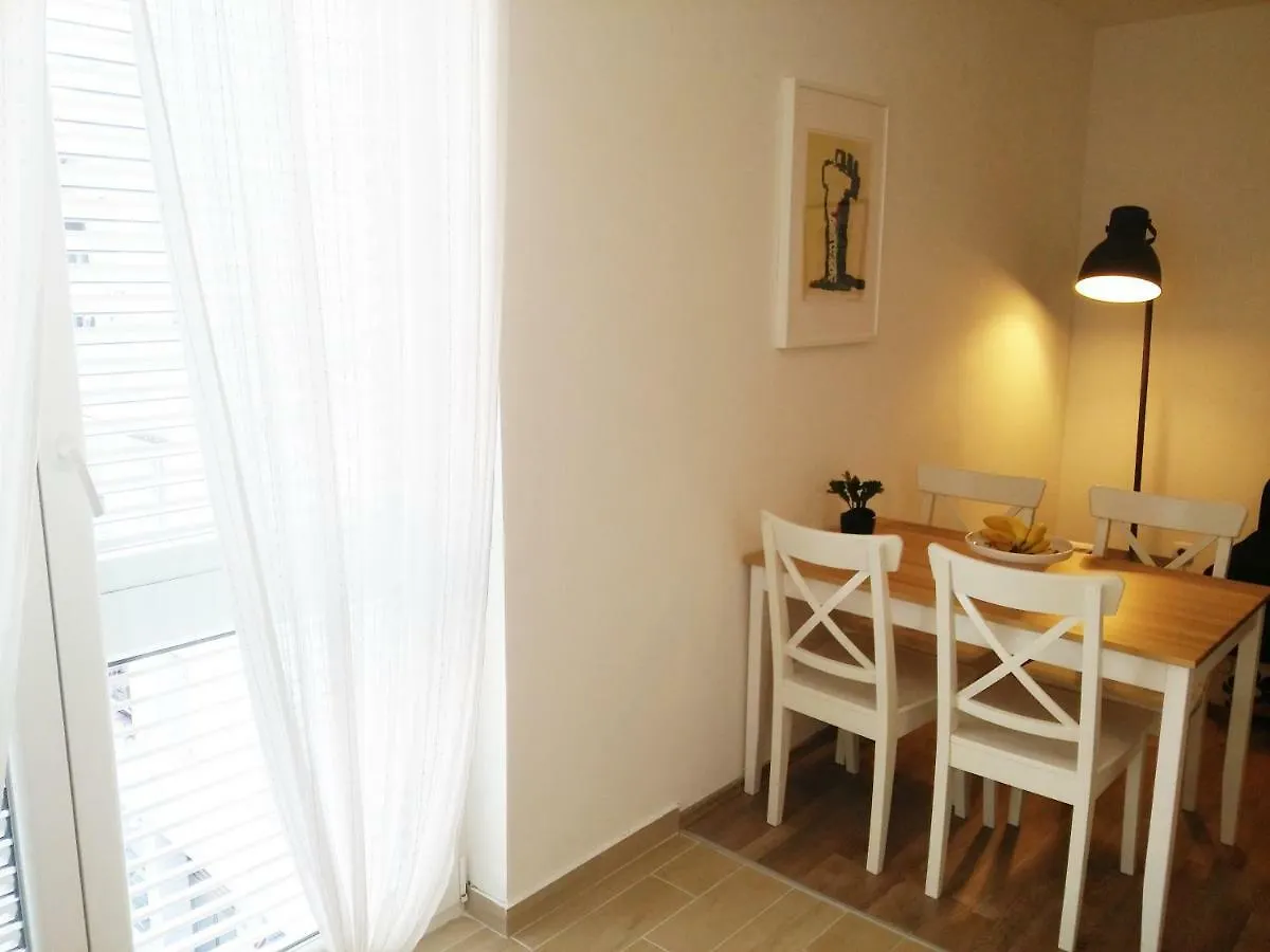 Rosa Apartment Zadar