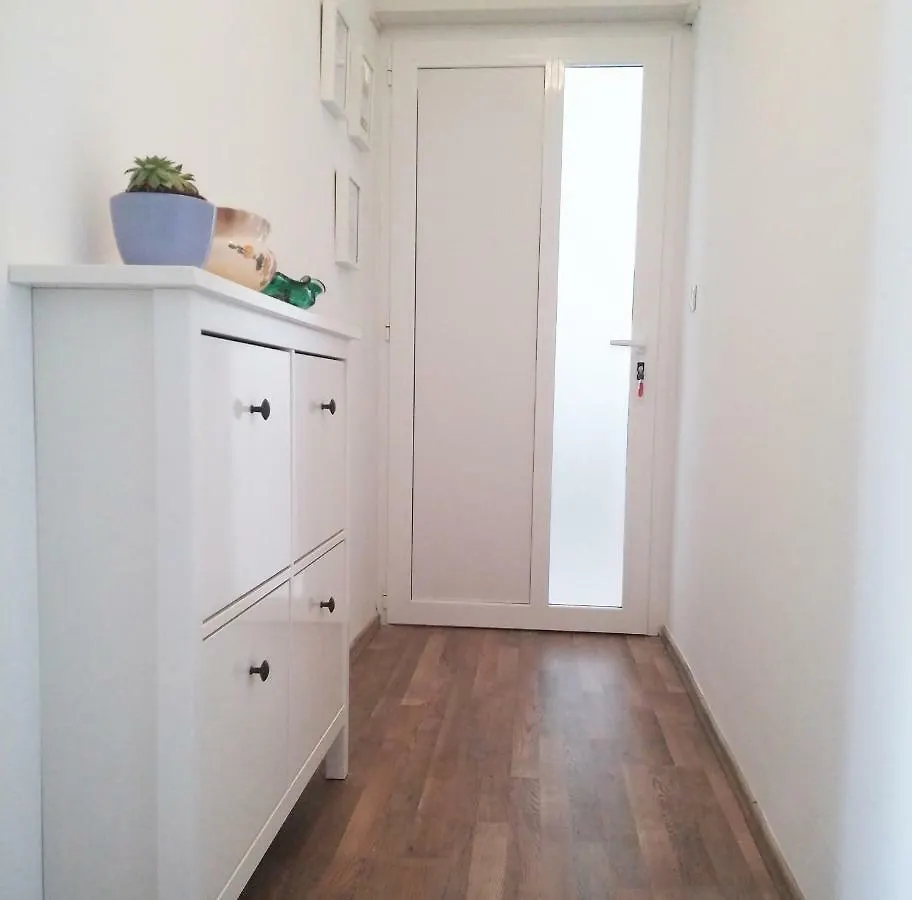 Rosa Apartment Zadar